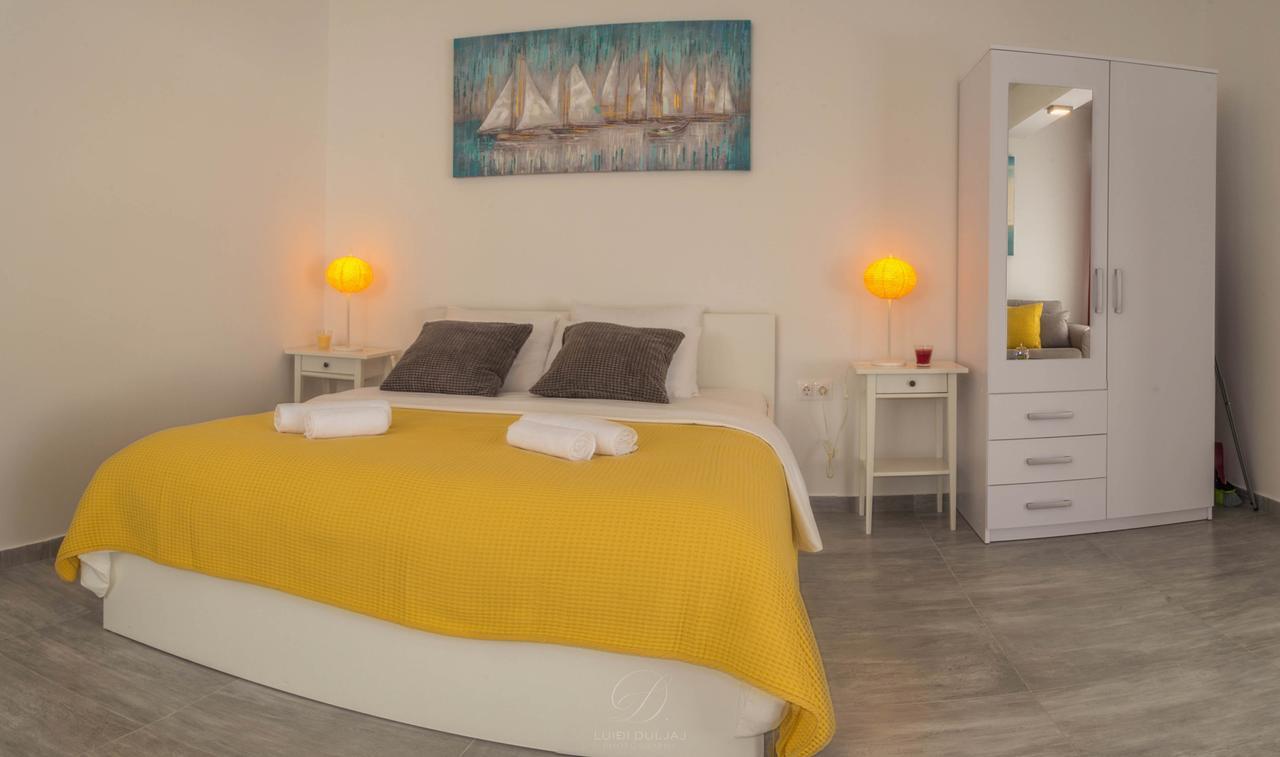 Sun Studio Apartments Trogir Exterior foto