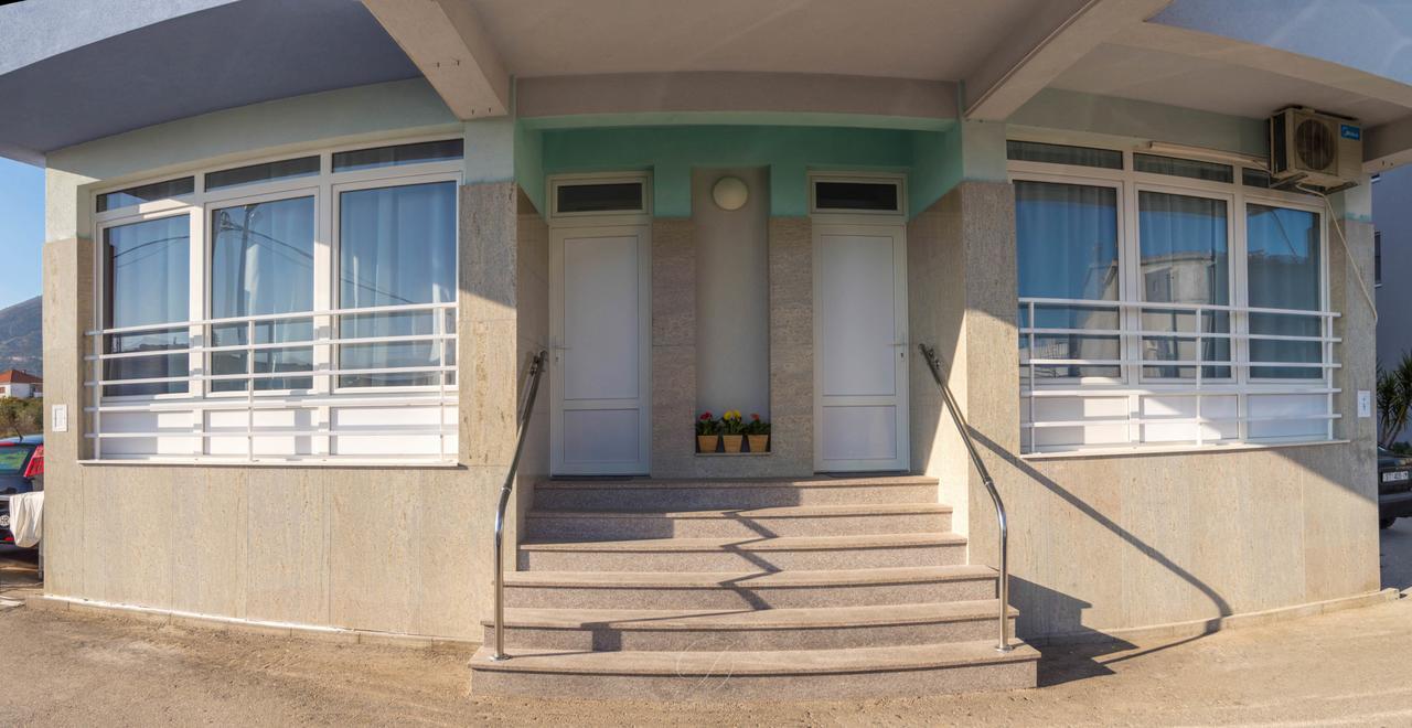 Sun Studio Apartments Trogir Exterior foto